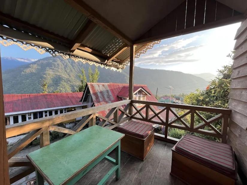 Odyssey'S Darap Eco Retreat Apartment Pelling Exterior photo